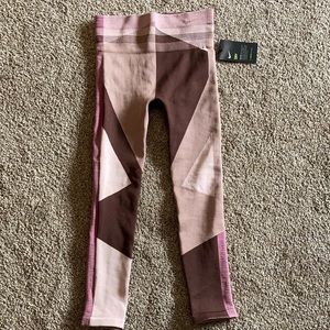 Nike sculpt lux leggings size small